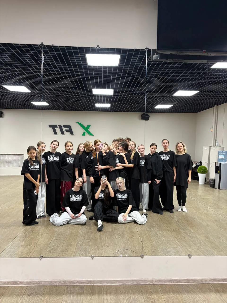 Фото с занятий школы танцев ШАНС